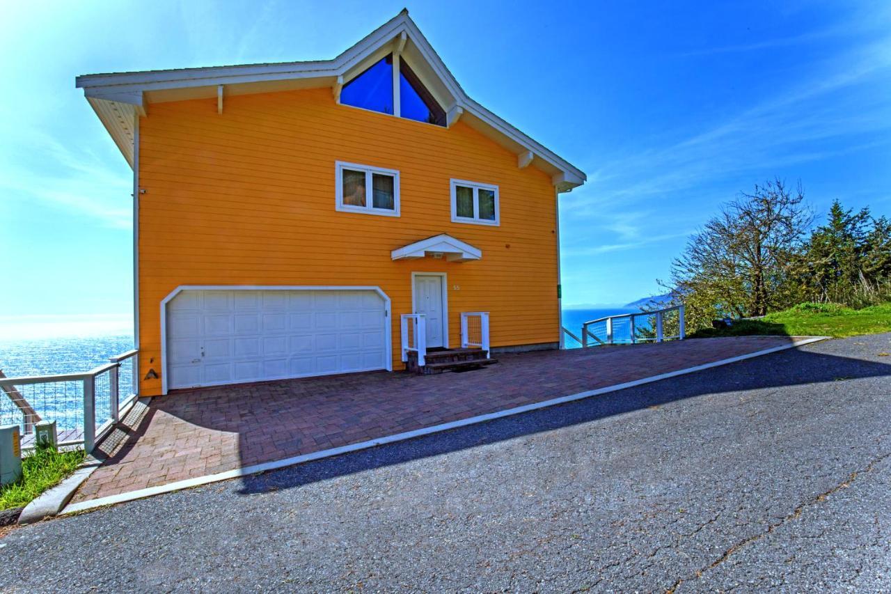 Amazing Oceanview 2 Bedroom Oceanfront! By Oceanviewhottubs Shelter Cove, Ca Tesla Ev Station Exterior foto